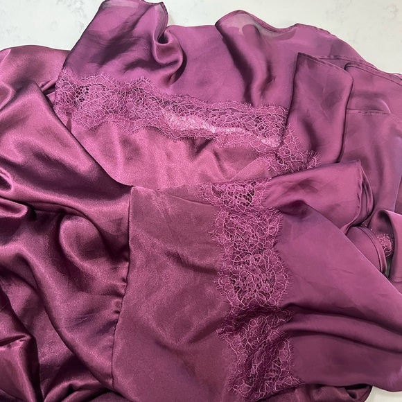 Vintage Victoria's Secret Purple Robe with Long Sleeves and Open Front - Picture 7 of 7